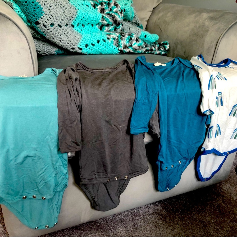 Kyte Baby long sleeve bodysuit bundle